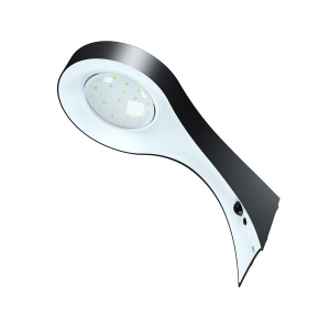 All-in-One Solar Street Light (600 Lumens)